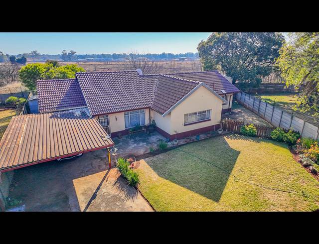 3 BEDROOM HOUSE FOR SALE IN KRUGERSRUS